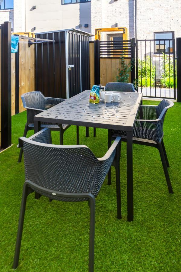 Walk To Central City 2 Bed 2 Bath. Madras Street Christchurch Kültér fotó